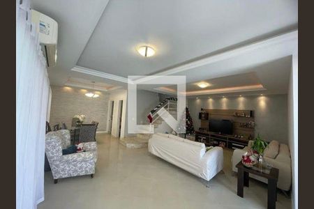 Casa à venda com 4 quartos, 257m² em Recreio dos Bandeirantes, Rio de Janeiro