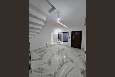 Casa à venda com 4 quartos, 192m² em Vila Monumento, São Paulo