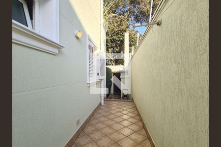 Casa à venda com 4 quartos, 861m² em Jardim dos Estados, São Paulo