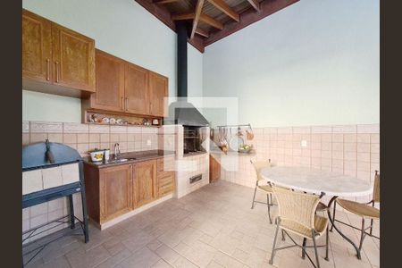 Casa à venda com 4 quartos, 861m² em Jardim dos Estados, São Paulo