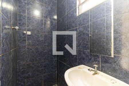Banheiro de casa para alugar com 1 quarto, 40m² em Vila Santo Estéfano, São Paulo