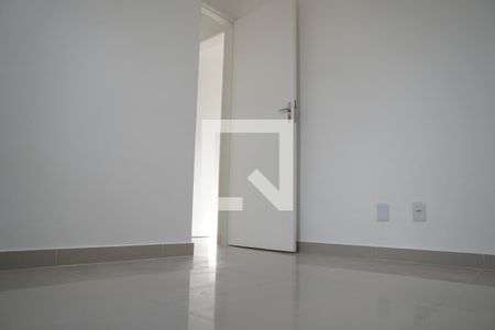Quarto 2 de apartamento para alugar com 2 quartos, 98m² em Parque Assunção, Taboão da Serra