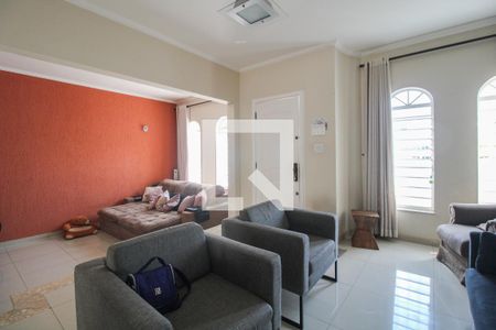 Casa à venda com 3 quartos, 177m² em Nova Campinas, Campinas