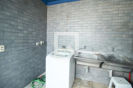 Casa à venda com 450m², 3 quartos e 2 vagasÁrea de Serviço