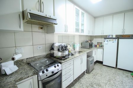 Casa à venda com 450m², 3 quartos e 2 vagasCozinha