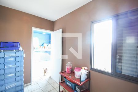 Casa à venda com 450m², 3 quartos e 2 vagasQuarto de Serviço