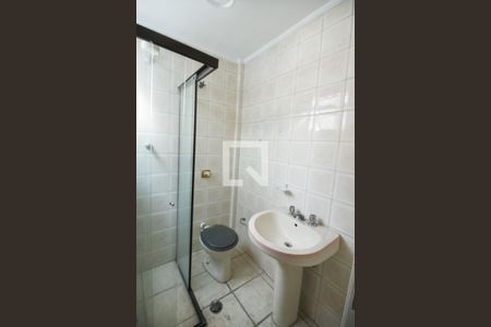 Casa à venda com 450m², 3 quartos e 2 vagasBanheiro de Serviço