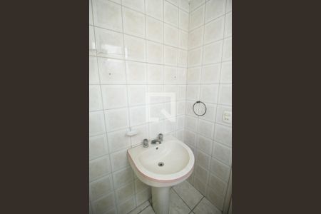 Casa à venda com 450m², 3 quartos e 2 vagasBanheiro de Serviço