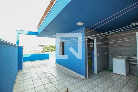 Casa à venda com 450m², 3 quartos e 2 vagasÁrea Externa