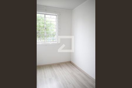 Quarto 1 de apartamento para alugar com 2 quartos, 43m² em Sítio Cercado, Curitiba