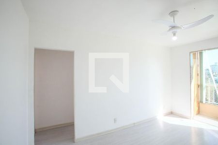 Apartamento à venda com 56m², 2 quartos e 1 vaga Apartamento à venda com 56m², 2 quartos e 1 vagaSala