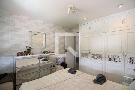 Apartamento à venda com 142m², 4 quartos e 1 vagaQuarto 2