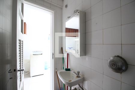 Apartamento à venda com 142m², 4 quartos e 1 vagaBanheiro de Serviço