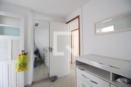 Apartamento à venda com 142m², 4 quartos e 1 vaga Apartamento à venda com 142m², 4 quartos e 1 vagaQuarto de Serviço