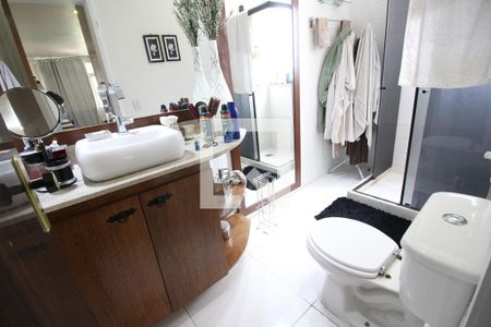 Apartamento à venda com 142m², 4 quartos e 1 vagaBanheiro Suíte