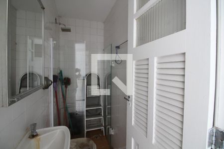 Apartamento à venda com 142m², 4 quartos e 1 vagaBanheiro de Serviço