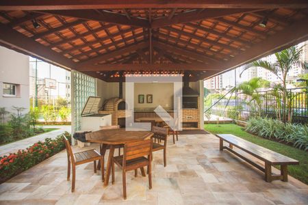 Apartamento para alugar com 70m², 2 quartos e 2 vagasÁrea comum - Churrasqueira