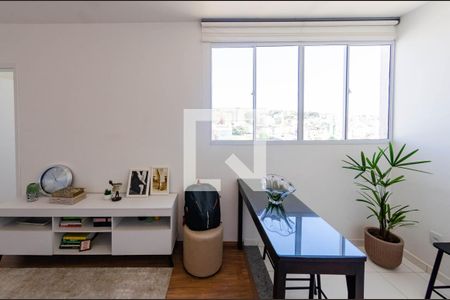 Sala de apartamento à venda com 2 quartos, 51m² em Estoril, Belo Horizonte