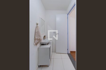 Apartamento à venda com 51m², 2 quartos e sem vaga Apartamento à venda com 51m², 2 quartos e sem vagaBanheiro