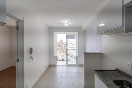 Sala/Cozinha de apartamento à venda com 1 quarto, 29m² em Vila Ré, São Paulo