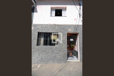 Casa à venda com 90m², 2 quartos e sem vagaFachada