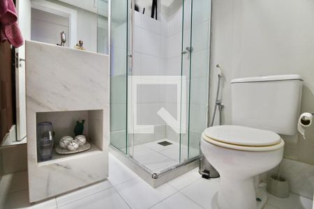 Apartamento para alugar com 80m², 1 quarto e 2 vagas Apartamento para alugar com 80m², 1 quarto e 2 vagasBanheiro Social