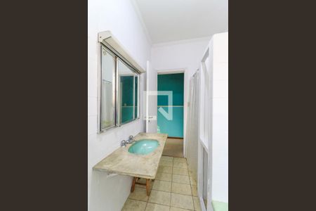 Casa à venda com 568m², 4 quartos e 3 vagasBanheiro da Suíte 2