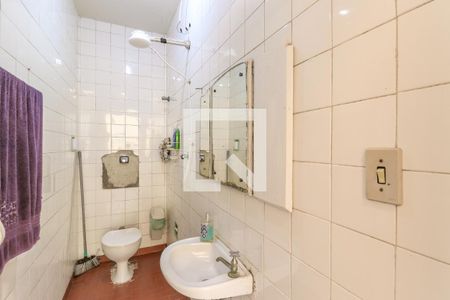 Casa à venda com 568m², 4 quartos e 3 vagasBanheiro de serviço