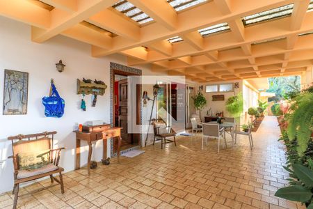 Casa à venda com 568m², 4 quartos e 3 vagasÁrea Externa/Garagem