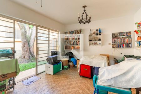 Casa à venda com 568m², 4 quartos e 3 vagasEdícula