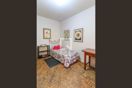 Casa à venda com 568m², 4 quartos e 3 vagasQuarto de Serviço