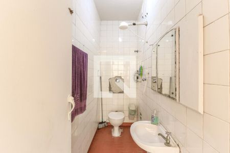 Casa à venda com 568m², 4 quartos e 3 vagasBanheiro de serviço