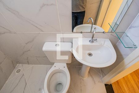 Casa para alugar com 75m², 2 quartos e 1 vaga Casa para alugar com 75m², 2 quartos e 1 vagaSuite
