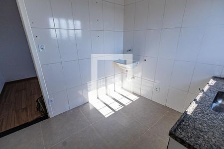 Casa para alugar com 75m², 2 quartos e 1 vaga Casa para alugar com 75m², 2 quartos e 1 vagaCozinha