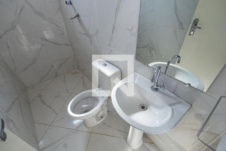 Casa para alugar com 75m², 2 quartos e 1 vaga Casa para alugar com 75m², 2 quartos e 1 vagaBanheiro