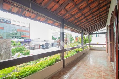 Casa à venda com 500m², 4 quartos e 6 vagasVaranda dos Quartos 1, 2 e 3