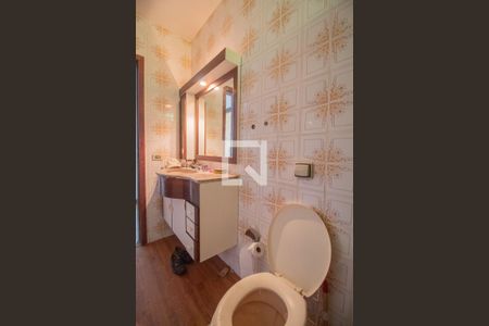 Casa à venda com 500m², 4 quartos e 6 vagasBanheiro 3 