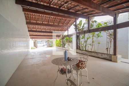 Casa à venda com 500m², 4 quartos e 6 vagasÁrea comum - Churrasqueira