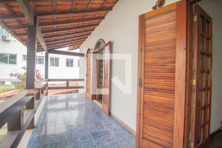 Casa à venda com 500m², 4 quartos e 6 vagasVaranda do Quarto 4 