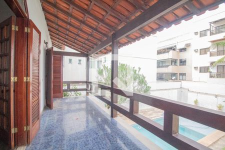 Casa à venda com 500m², 4 quartos e 6 vagasVaranda do Quarto 4 