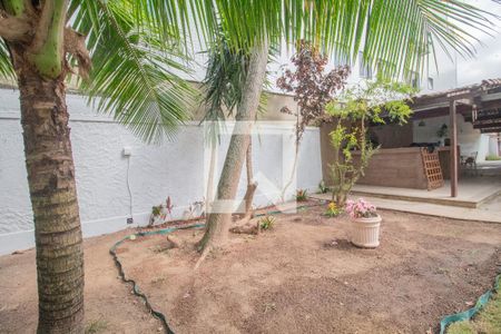 Casa à venda com 500m², 4 quartos e 6 vagasQuintal