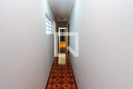 Corredor de casa para alugar com 3 quartos, 250m² em Vila Bela, São Paulo