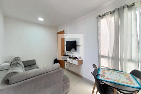 Apartamento à venda com 45m², 2 quartos e 1 vagaSala