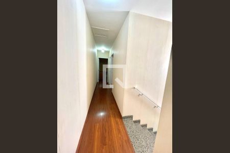 Casa à venda com 3 quartos, 280m² em Vila Mazzei, São Paulo
