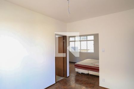 Apartamento para alugar com 3 quartos, 117m² em Santo Antônio, Belo Horizonte