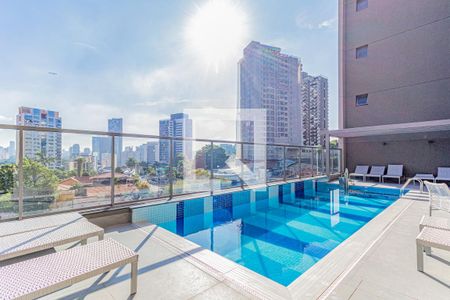 Studio para alugar com 26m², 1 quarto e sem vaga Studio para alugar com 26m², 1 quarto e sem vagaÁrea comum - Piscina