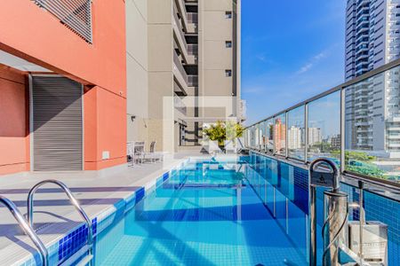 Studio para alugar com 26m², 1 quarto e sem vaga Studio para alugar com 26m², 1 quarto e sem vagaÁrea comum - Piscina