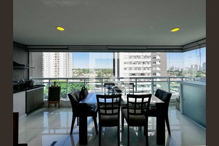 Apartamento à venda com 108m², 3 quartos e 2 vagasVaranda