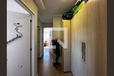 Apartamento à venda com 108m², 3 quartos e 2 vagasCorredor Quartos