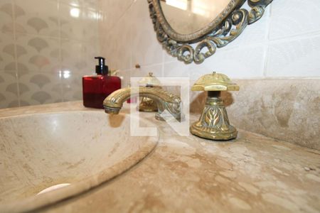 Casa à venda com 350m², 3 quartos e 4 vagasBanheiro